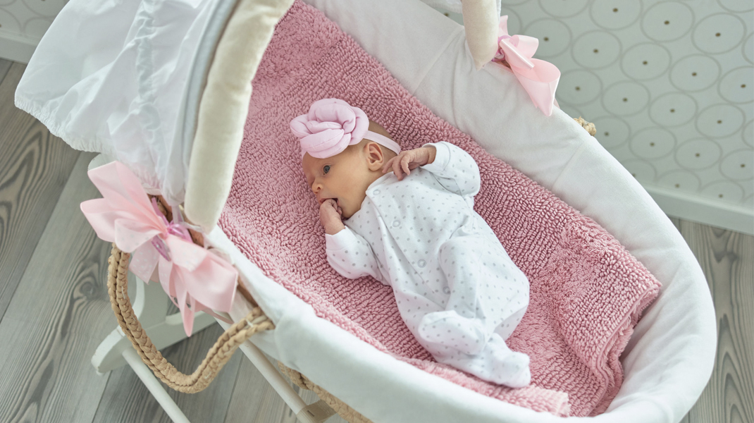 Стандартные размеры детской кроватки для новорожденных